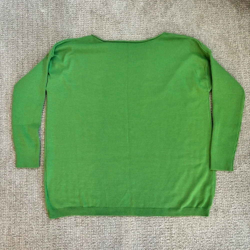 Nobis Lightweight Green Sweater - size L​ - Picture 6 of 6
